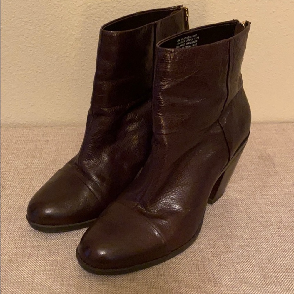 Bandolino Zipper-back Ankle Boots